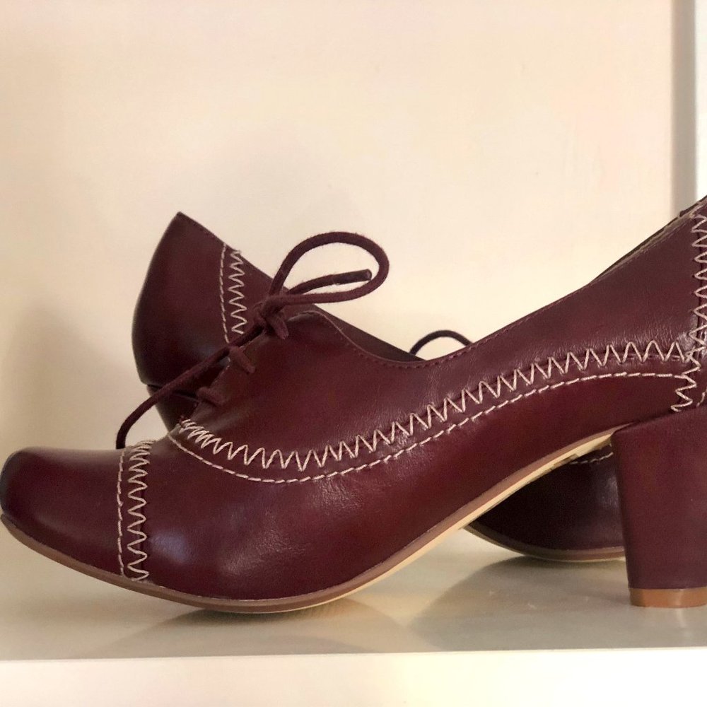 Chelsea Crew Retro Heels (Size 38)